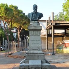Monumento a Edoardo Porro