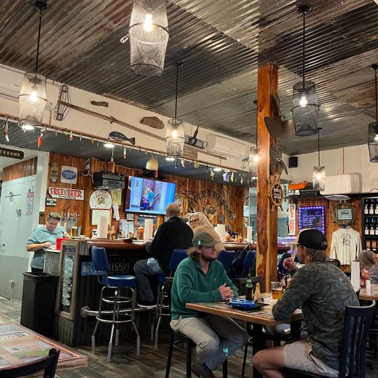 Simply Seafood Market & Oyster Bar