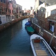 Veneza romântica: praças históricas, canais e palácios