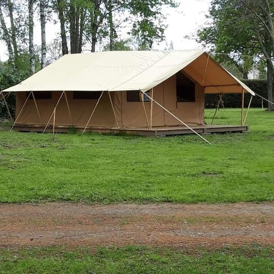 Camping Sauxillanges des Prairies d'Auvergne