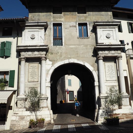 Porta Panfilo Castaldi