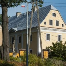 Rectory in Stara Łomnica