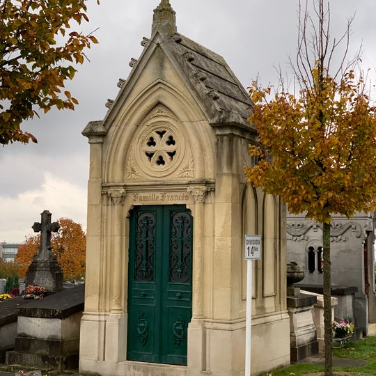 Chapelle funéraire de la famille Francès