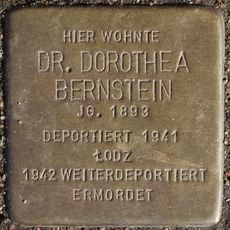 Stolperstein en memoria de Dorothea Bernstein