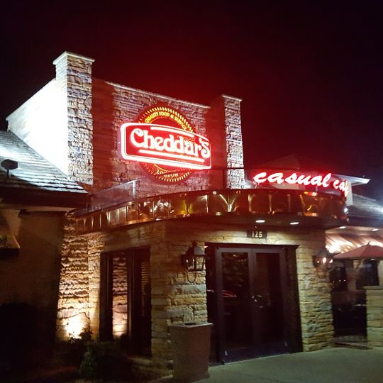Cheddar's