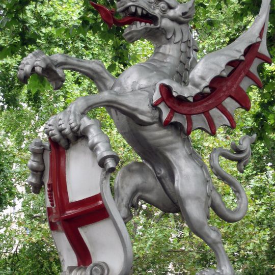 Dragon boundary marks