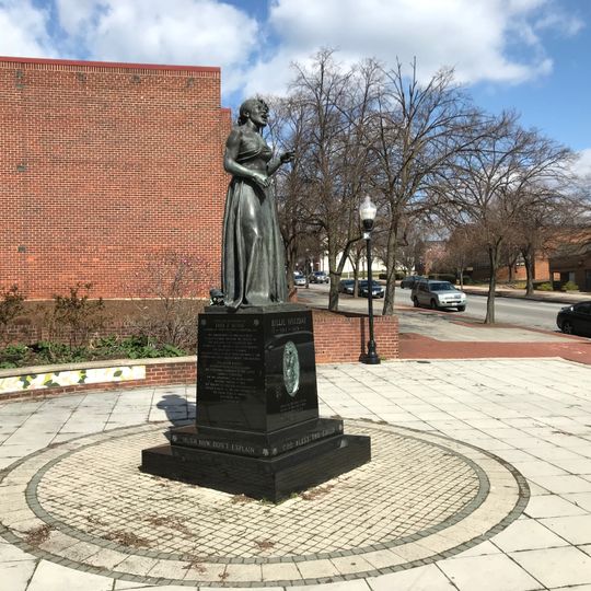 Statue of Billie Holiday