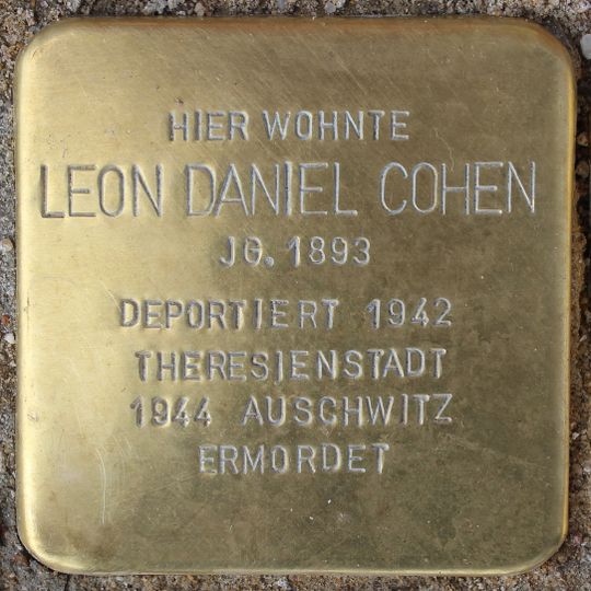 Stolperstein dedicated to Leon Daniel Cohen