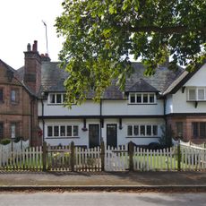 D'Arcy Cottages, Thornton Hough