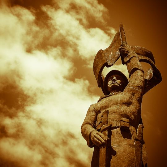 Monumentul Eroilor români și ruși din Adjud