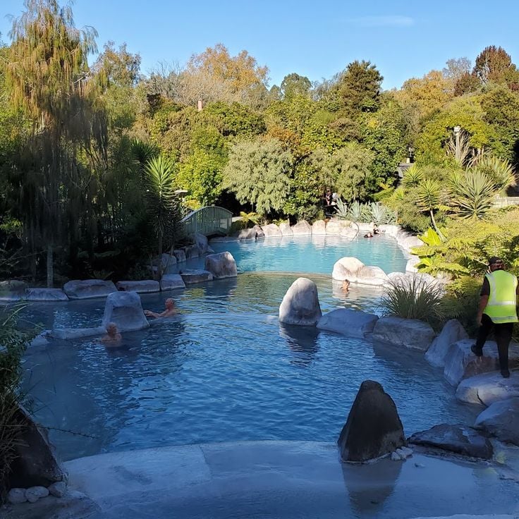 Wairakei Terraces