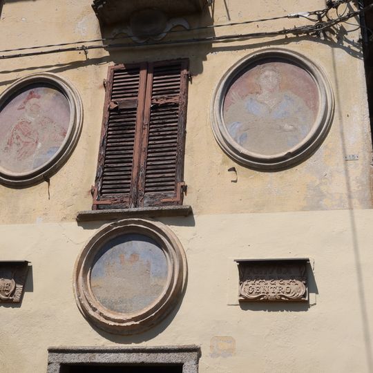Iglesia de culto católico, mural, obra de arte