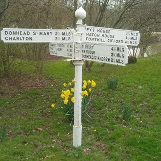 Guide Post Opposite North West Entrance To Churchyard Of Church Of St Leonard