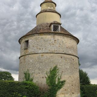 Colombier du château de Châtillon-la-Borde