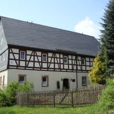 Pfarrhaus Zwönitzer Straße 12 (neben)