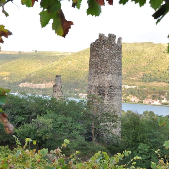 Tour blanche d'Arras-sur-Rhône