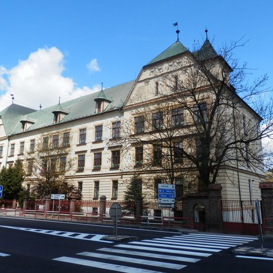 Bývalá štátna reálka