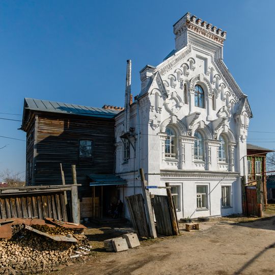 Улица Горького 28