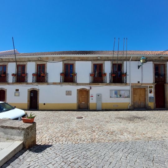 Edifício na Rua Eduardo Conceição e Silva, n.º 89-99