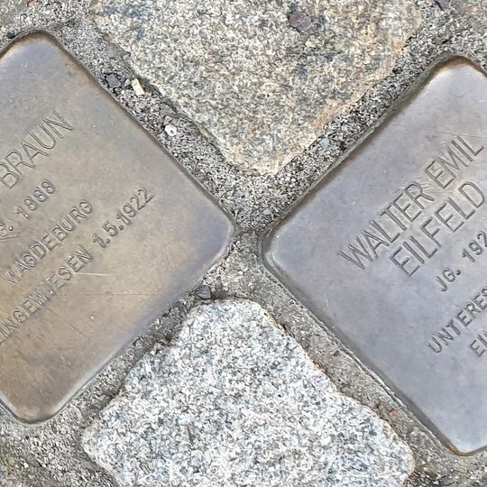 Stolperstein à la mémoire de Walter Emil Eilfeld
