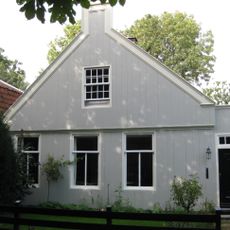 Kerkplein 2, Broek in Waterland