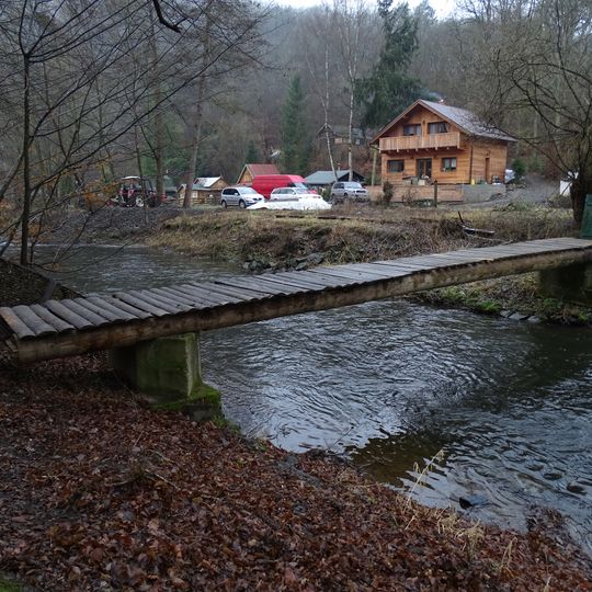 Lávka přes Kocábu u rozcestí Pod Masečínem