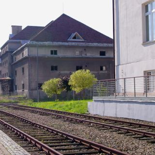 Bocznice kolejowe Do Monopolu i Baraki (w latach 1940-1944 część KL Auschwitz-Birkenau)
