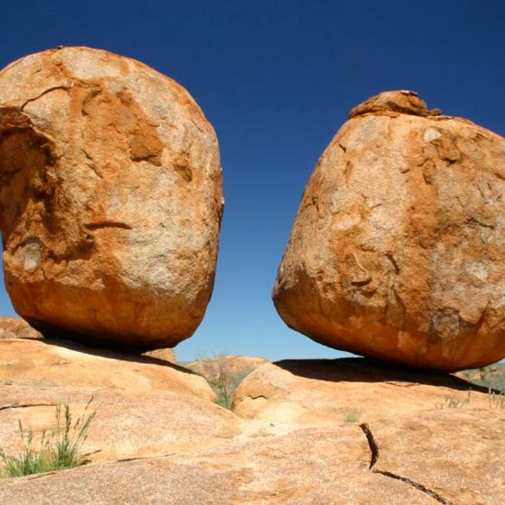 Marbles del Diablo (Karlu Karlu)