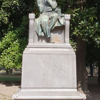 Monument to Gaetano Negri