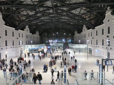 Interior 3