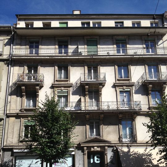 Genossenschaftswohnhaus Les Pilettes, Boulevard de Pérolles 16