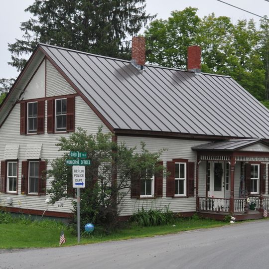 Chauncey B. Leonard House