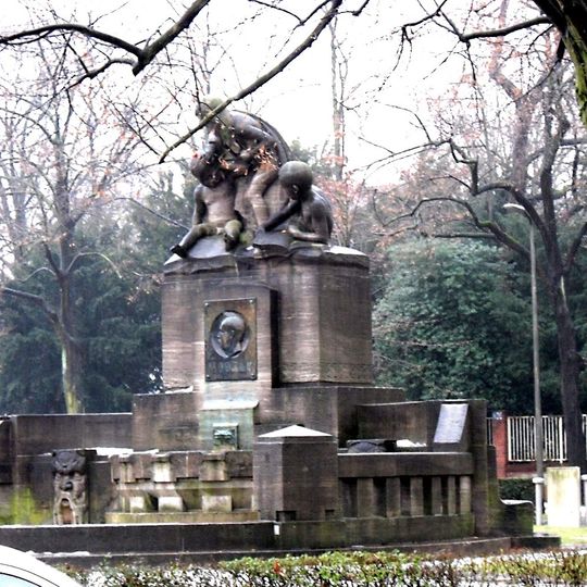 Albert-Mooren-Brunnen