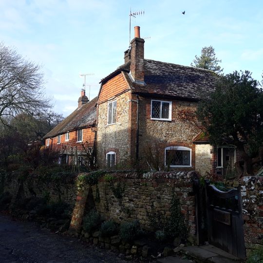 Oak Cottage  Pax Cottage  Rose Cottage  Shrike Cottage