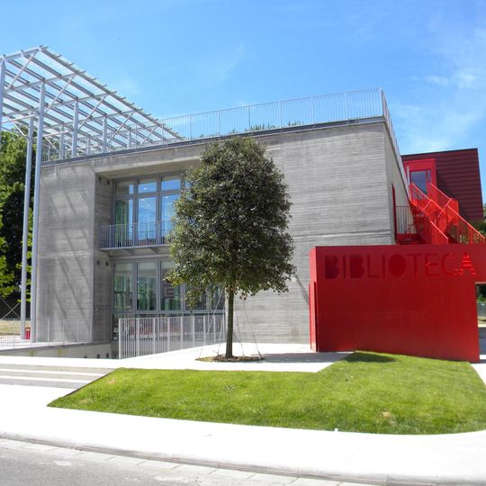 Biblioteca comunale SMS di Pisa