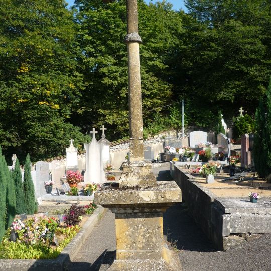 Croix de cimetière