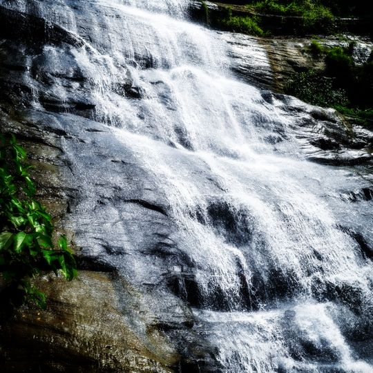 Khoiyachora Waterfall