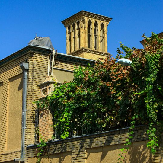 Qavam al-Dawla Mansion