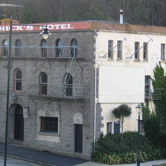 Chick's Hotel