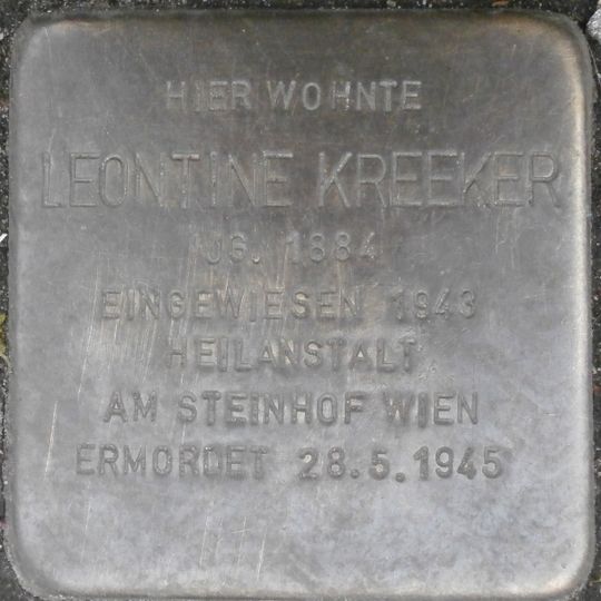 Stolperstein en memoria de Leontine Kreeker