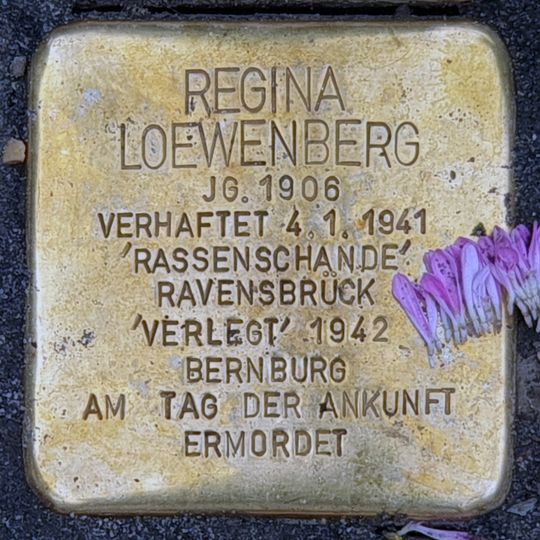 Stolperstein dedicated to Regina Loewenberg