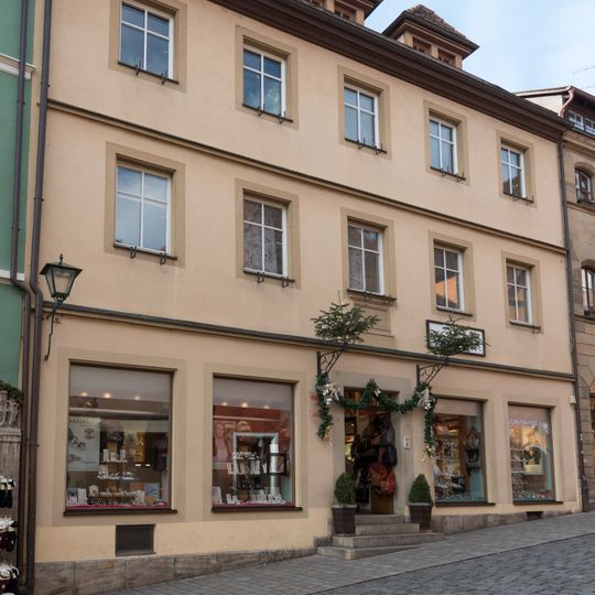 Obere Schmiedgasse 14