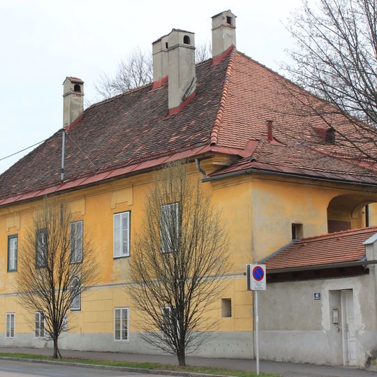 Klagenfurt, Kraßniggstraße 42