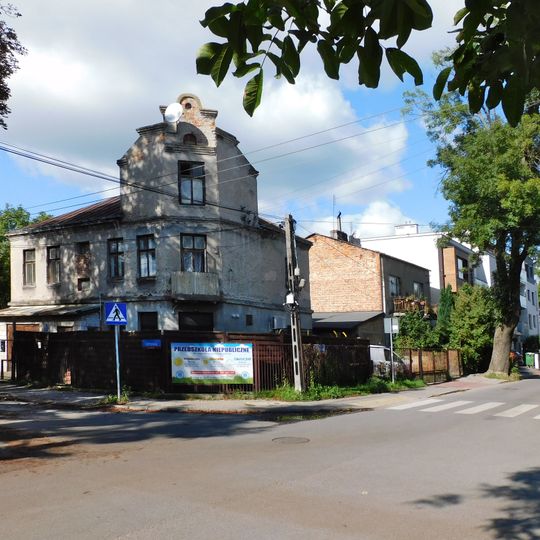 Dom przy ulicy Cietrzewia 15