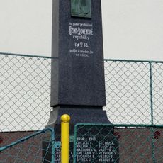 Pomník padlým v Tmani