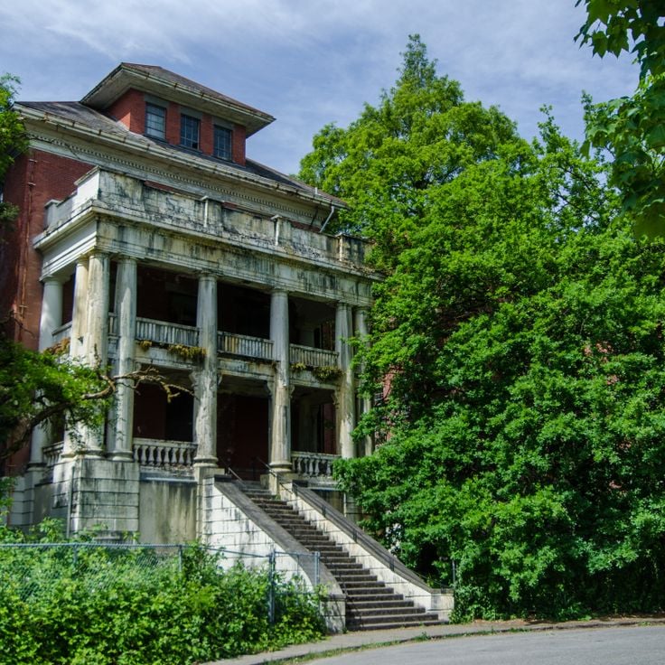 Riverview Hospital