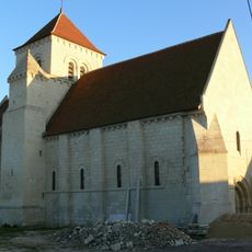 Église Saint-Pierre de Savigny-sous-Faye