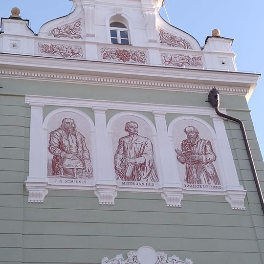 Sgraffito on ZŠ Matice školská