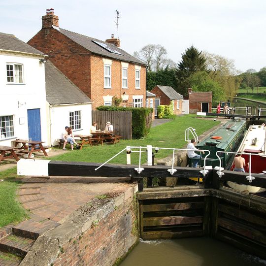 Grand Union Canal Little Braunston Lock At Bridge Number 4