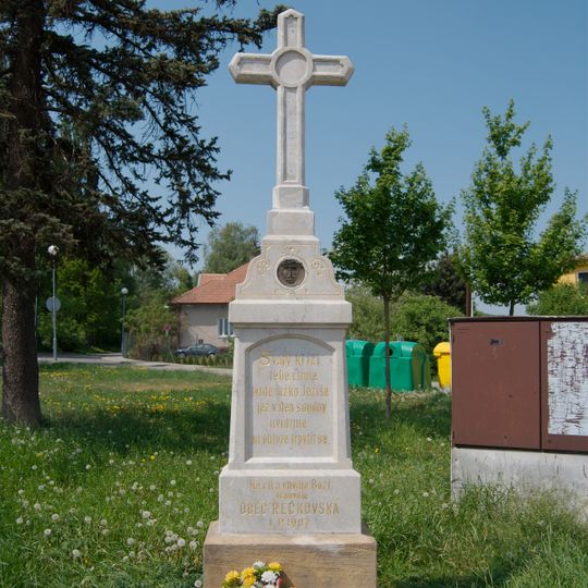 Wayside cross